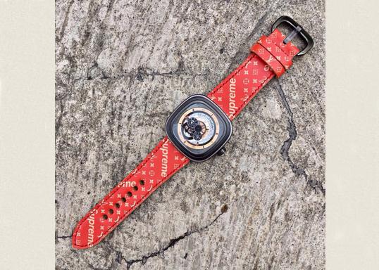 supreme watch band